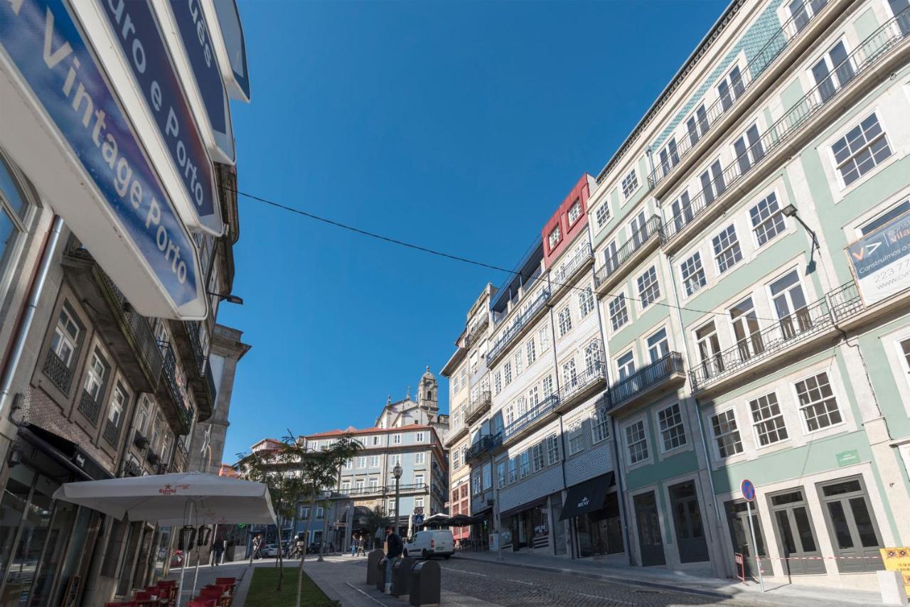 Lovelystay - Sao Domingos Apartment Porto Luaran gambar